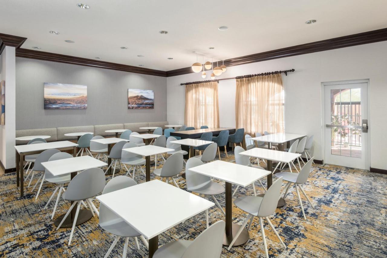Towneplace Suites By Marriott Tucson Williams Centre Ngoại thất bức ảnh